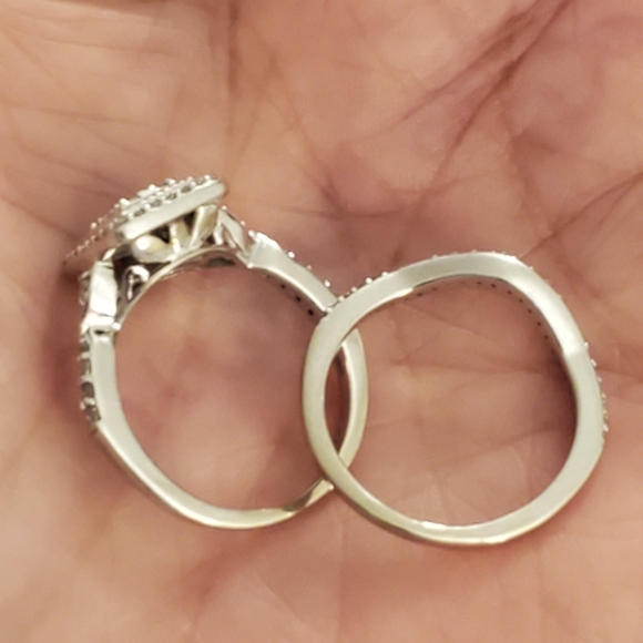 10k wg diamond wedding set - Picture 9 of 13